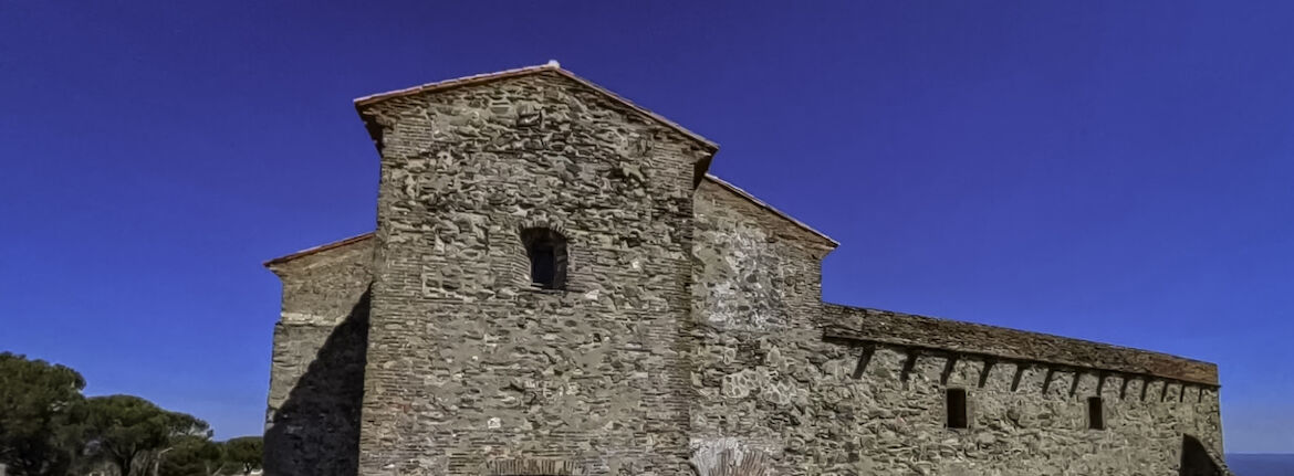 Monasterio de Tentuda techo de la provincia de Badajoz y sitio de la Orden de Santiago