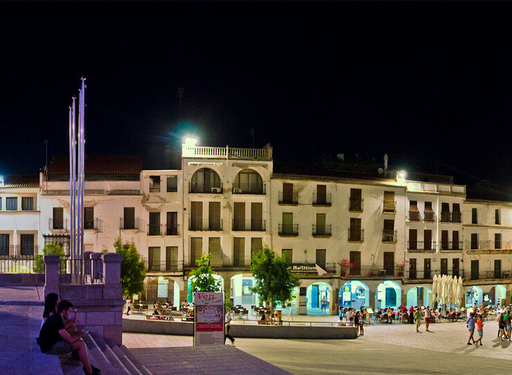 Paseo nocturno por el casco antiguo de Cceres