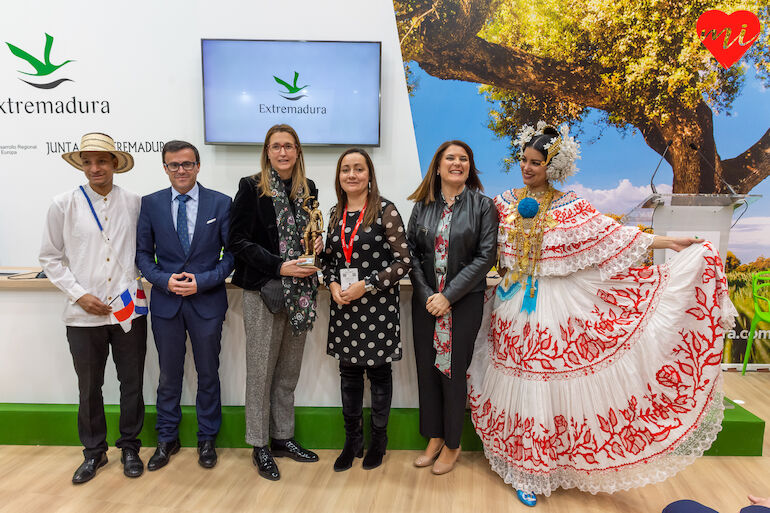 FITUR2