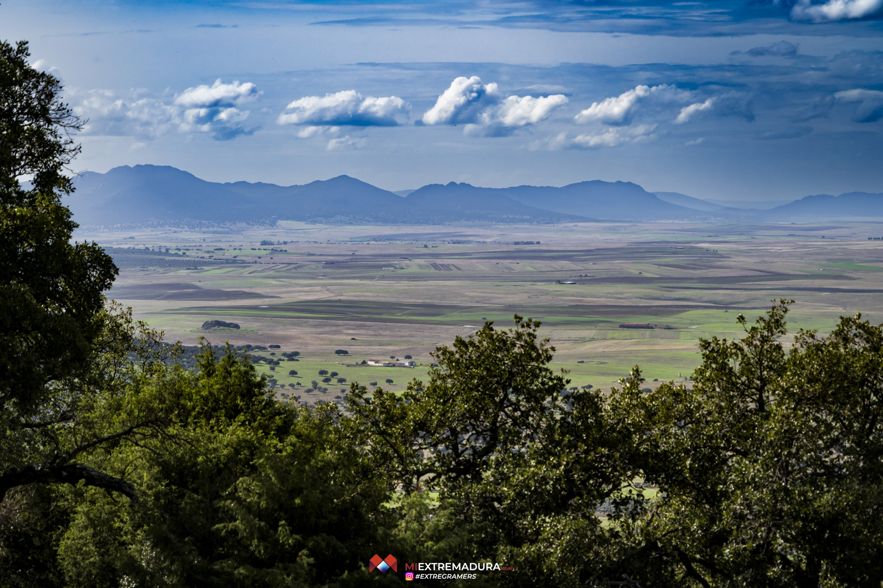 las-poyatas-zarza-capilla