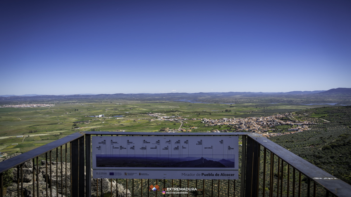 tan alto como la luna