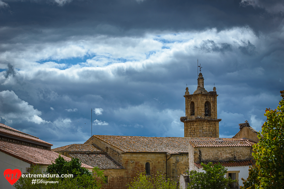 Valencia de Alcántara, un paseo con las nubes